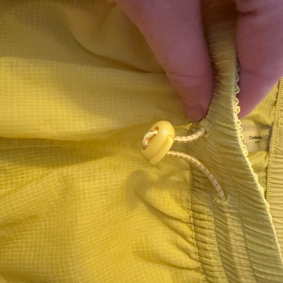 Outdoor Voices Yellow Women's Cargo Shorts - Picture 6 of 9